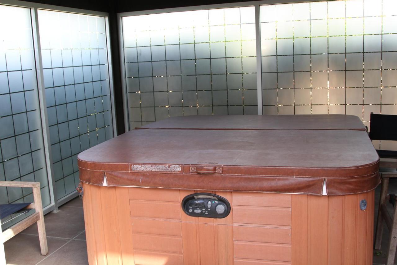 Quantum Lodge Motor Inn ハミルトン エクステリア 写真